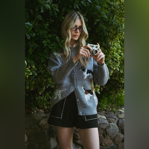 Gray dog graphic cardigan knit holiday graphic bubble sleeve sweater jacket - Picture 4 of 4